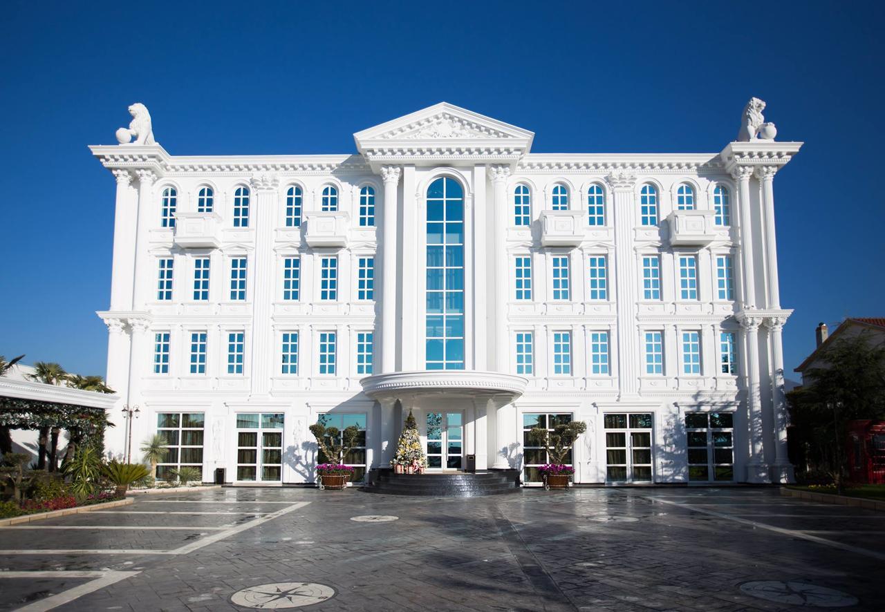 Kamez Hotel Britania מראה חיצוני תמונה