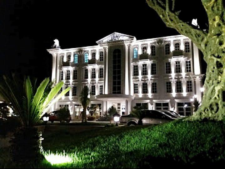 Kamez Hotel Britania מראה חיצוני תמונה