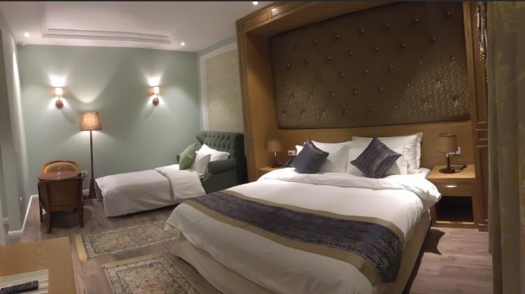 Kamez Hotel Britania מראה חיצוני תמונה