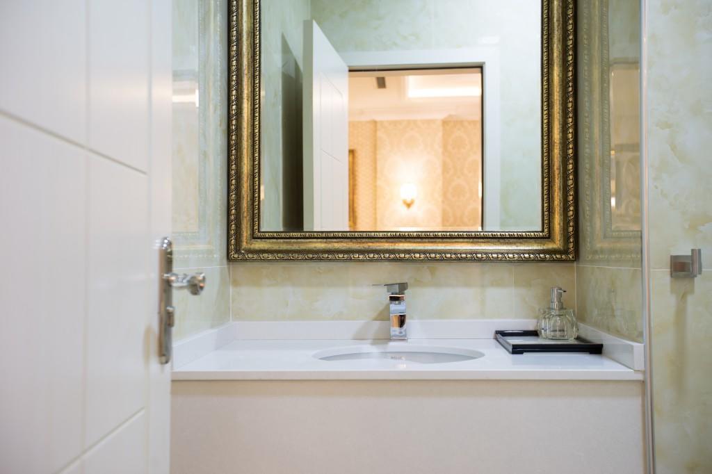 Kamez Hotel Britania מראה חיצוני תמונה
